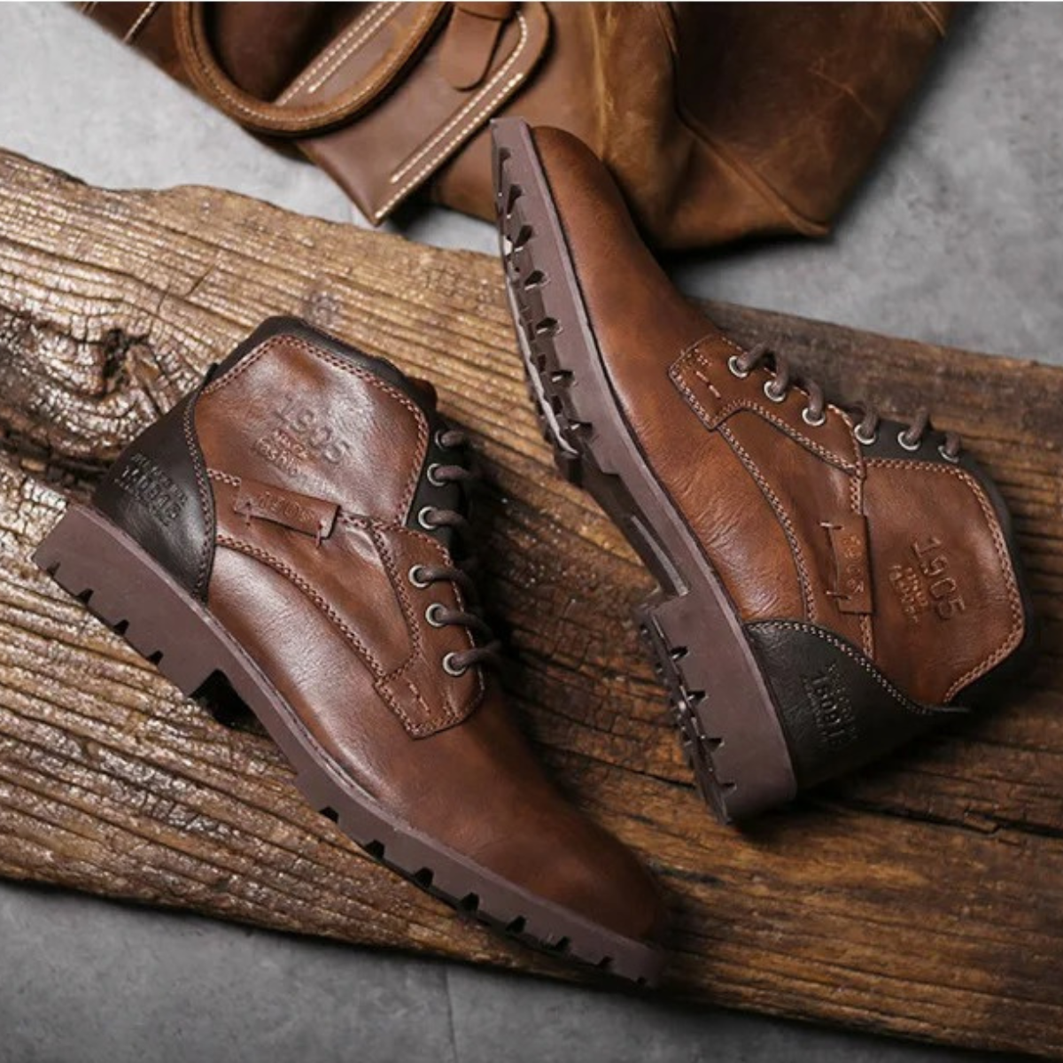 The Oakshade Men’s Leather Boots