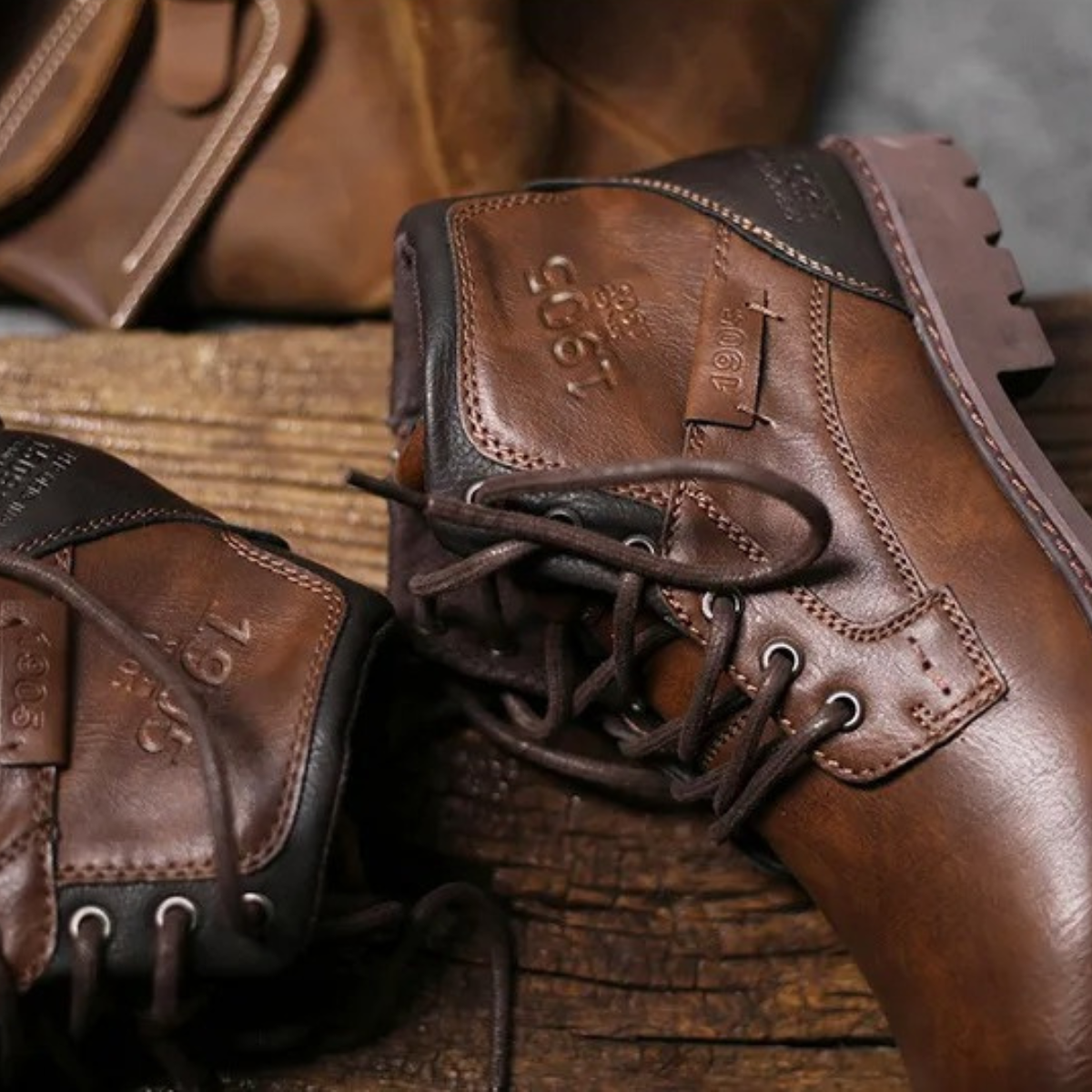 The Oakshade Men’s Leather Boots
