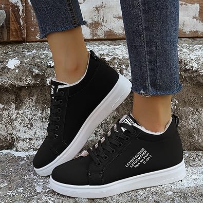 Cosie | Women's Classic Lace-Up Sneakers – Stylish, Comfortable & Versatile