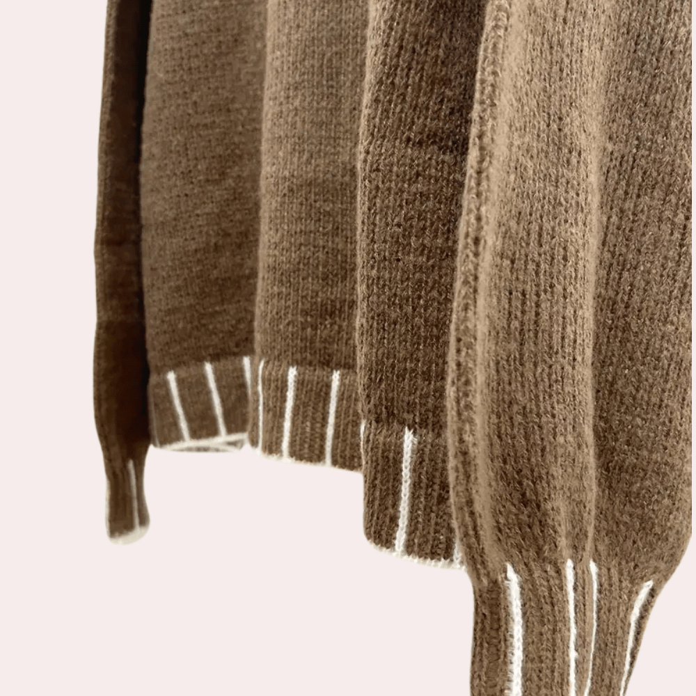 Malinda | Women's Oversized Brown Turtleneck Knitted Sweater for Cozy Winter Style