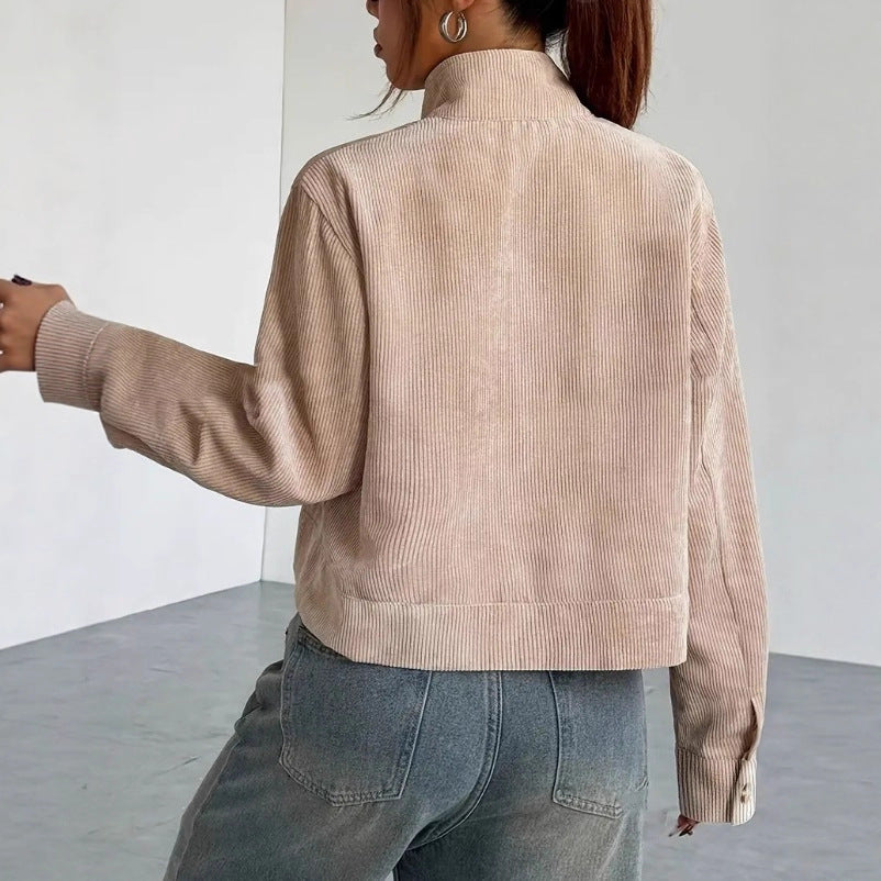 Emily | Women’s Cropped Corduroy Jacket with Wide Collar and Zip Closure