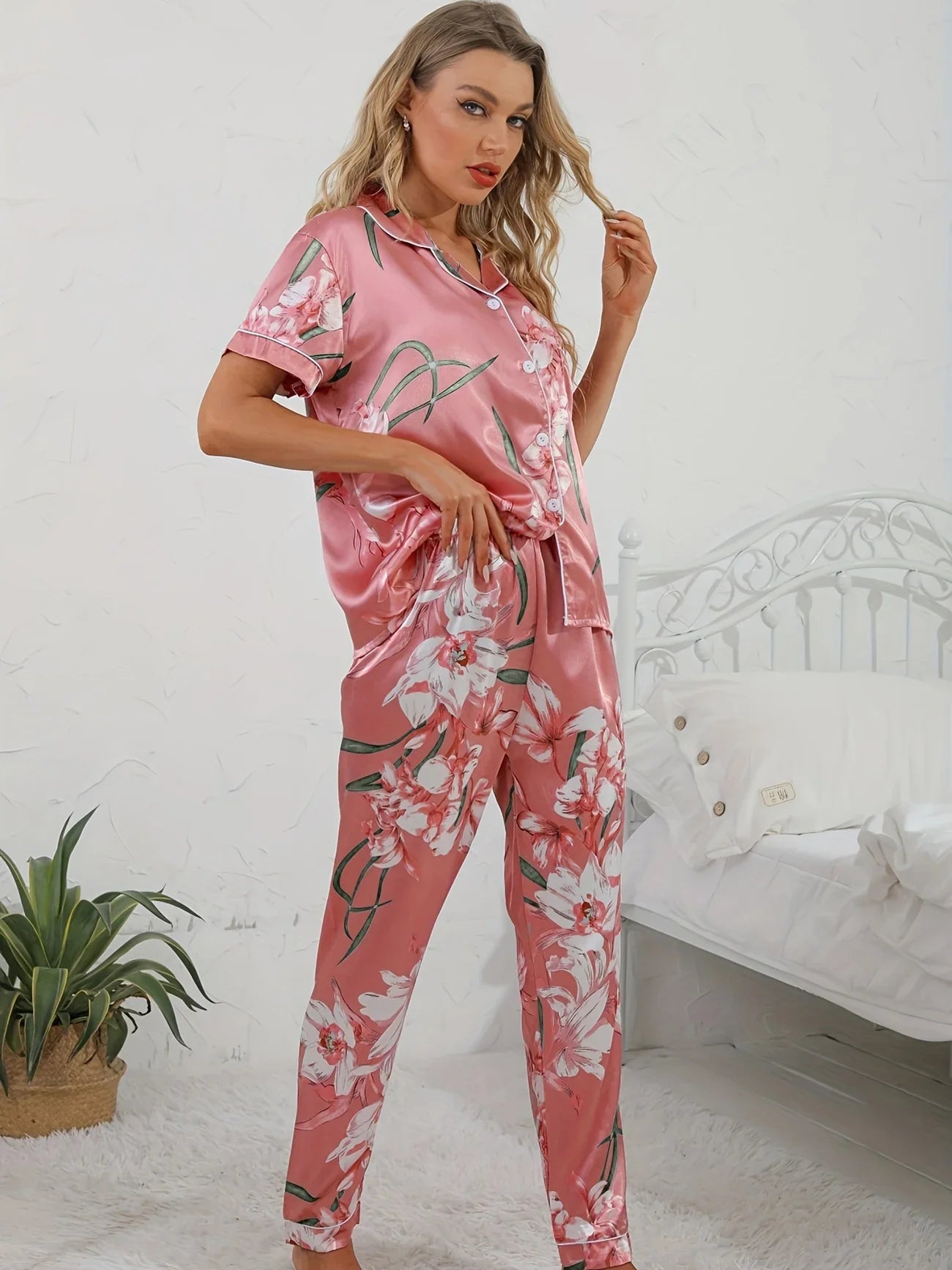 Julia | Women’s 2-Piece Pink Pyjama Set with Floral Print Shirt and Trousers