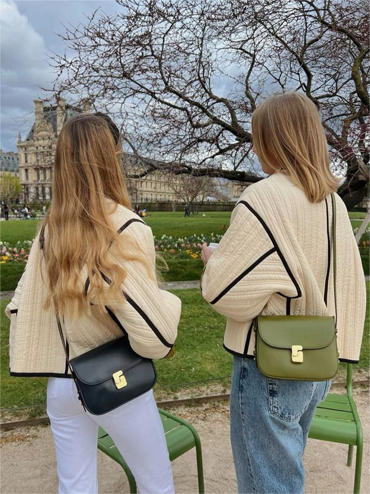 Marissa | Women’s Loose Fit Buttoned Fall Jacket in Solid Colour