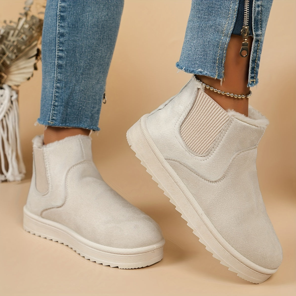 Patricia | Women’s Winter Slip-On Boots with Elastic Side Panels & Warm Lining