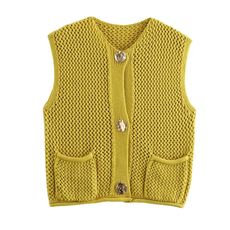Lucetta | Textured Knit Buttoned Vest with Pockets – Casual Layering Essential