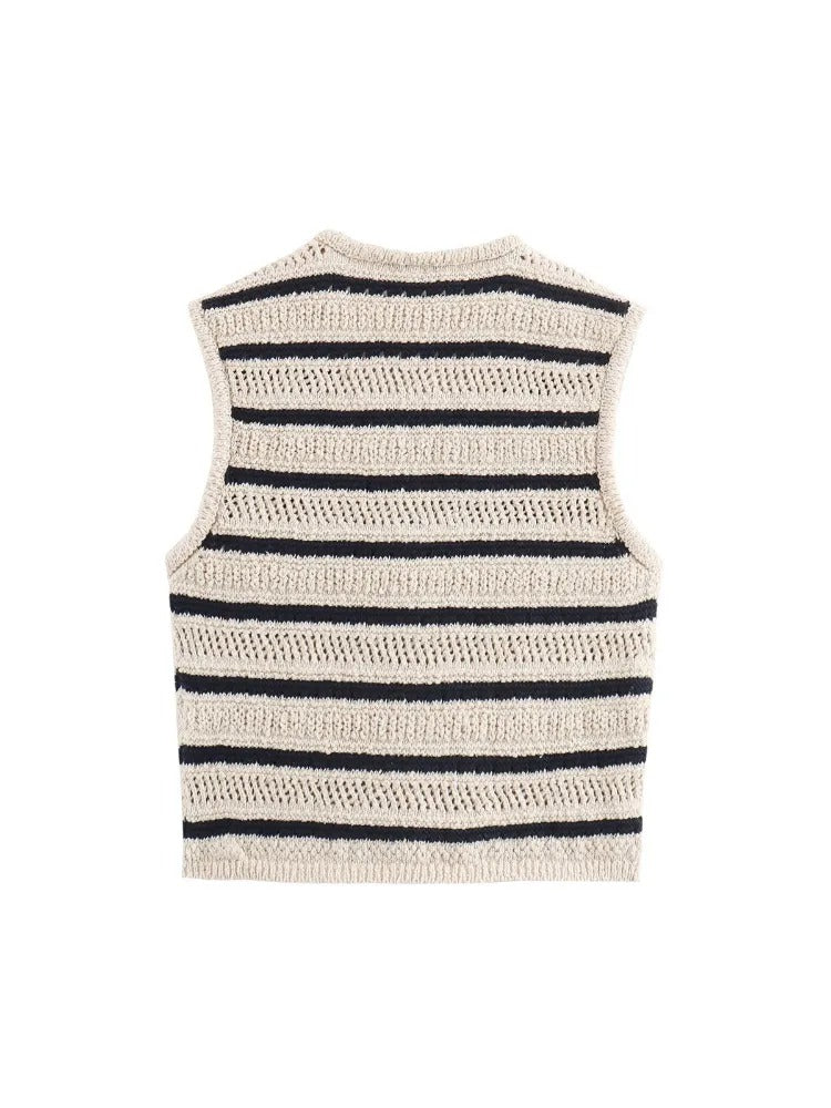Daurienne | Striped Cropped Knit Vest – Button‑Front Layer