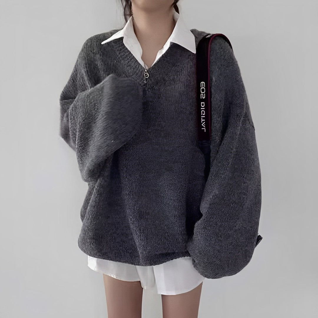 Florentine | Relaxed V-Neck Oversized Jumper - Ultimate Comfort