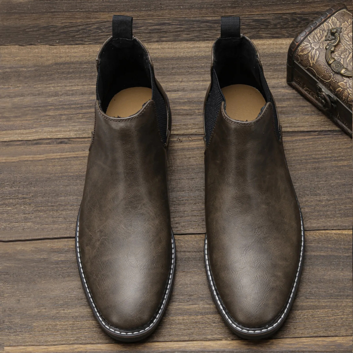 The Anguillara Men’s Retro Chelsea Slip On Leather Boots