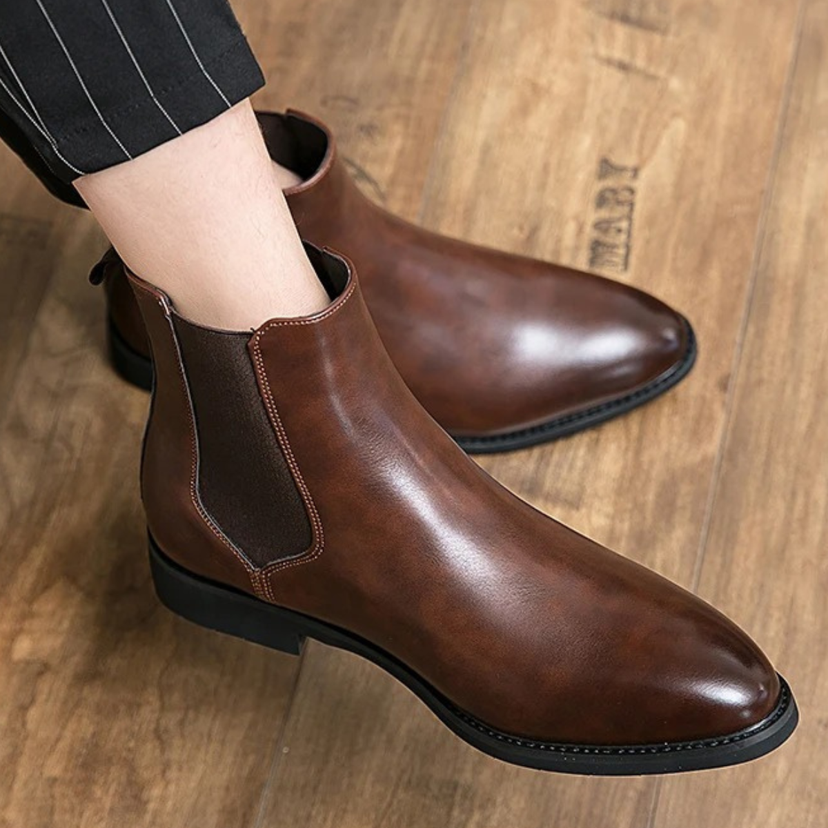 The Cobblestone Men’s Classic Ankle Slip On Leather Boots