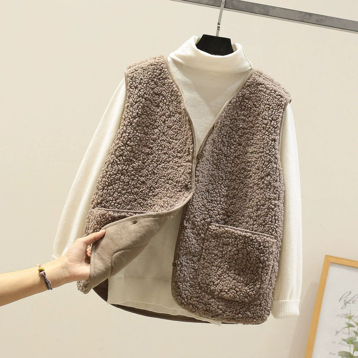 Eadie | Women’s Relaxed Fit Teddy Texture V-Neck Vest with Pockets