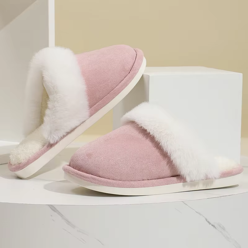 Xanthia | Women's Plush-Lined Winter Slippers with Closed Toe & Faux Fur Details