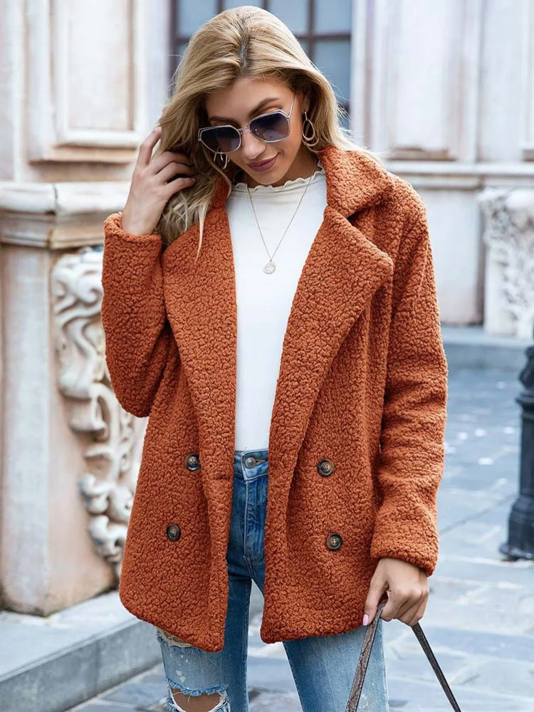 Halira | Women's Stylish Teddy Plush Coat with Pockets – Luxurious Warmth and Elegance