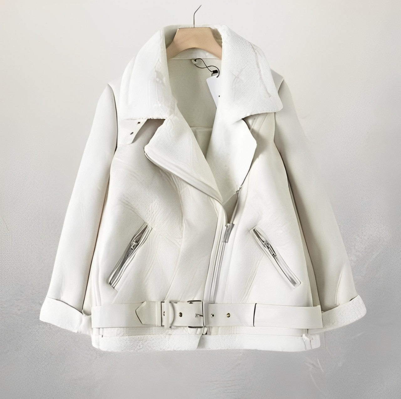 Waltera | Women's Stylish Leather Biker Jacket with Polo Collar & Fleece Lining