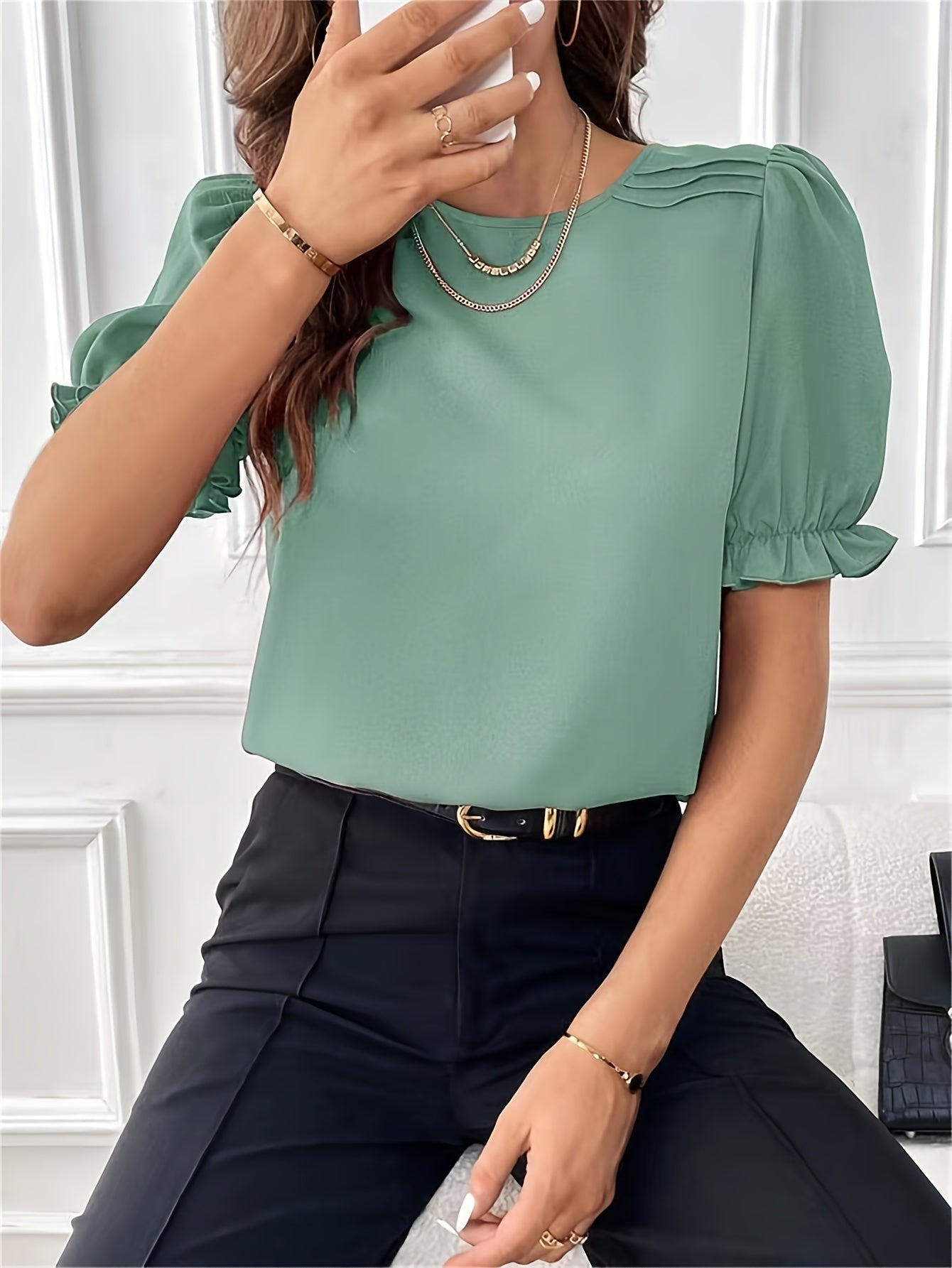 Glenys | Puff Sleeve Blouse with Round Neck – Smart Comfort in a Feminine Silhouette