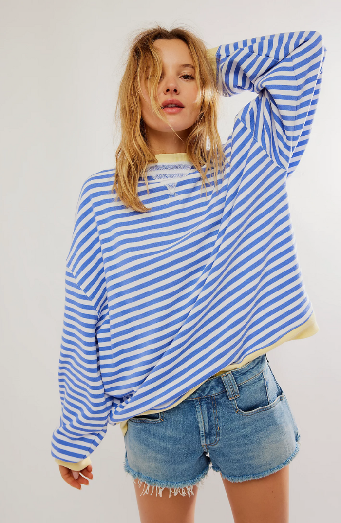 Justine | Women’s Tricolor Striped Oversized Sweatshirt – Casual, Comfortable Style