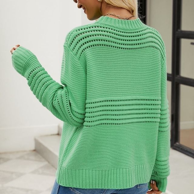 Rovina | Elegant Plain Knit Sweater with Cut-Out Detail – Stylish & Trendy