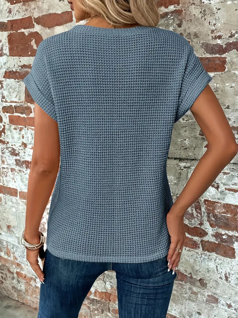 Niamh | Women's Textured Fabric Round Neck Short Sleeves Twisted Hem Summer Top