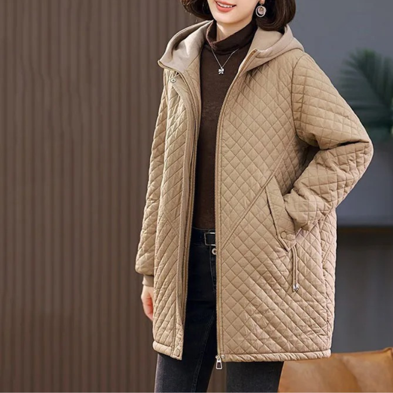 Dilara | Women's Winter Jacket with Hood, Fleece Lining, and Diamond Quilting