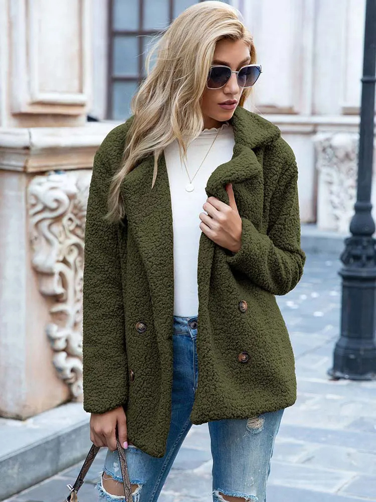 Halira | Women's Stylish Teddy Plush Coat with Pockets – Luxurious Warmth and Elegance