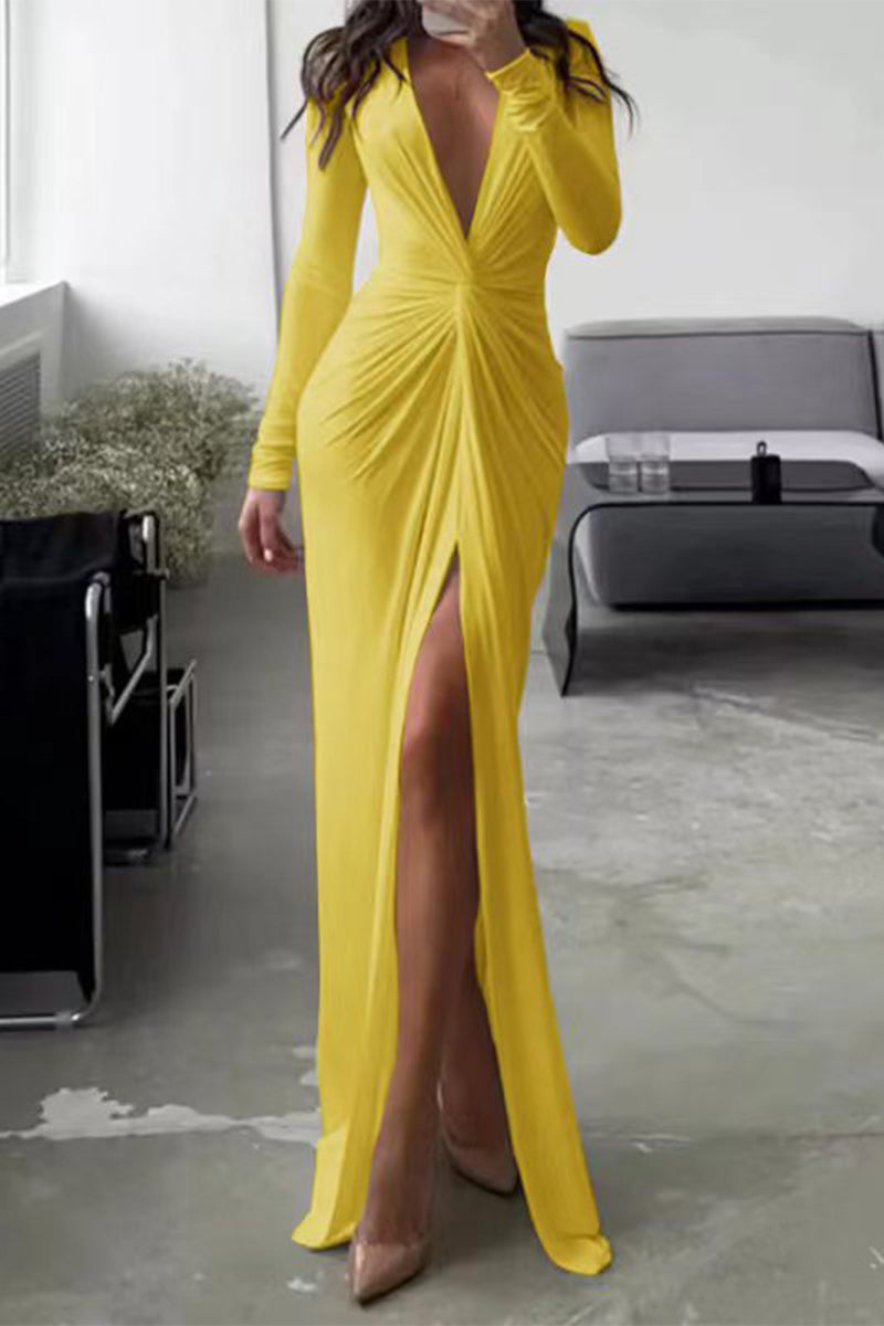 Indi | Elegant Deep V-Neck Bodycon Maxi Dress with High Slit & Cinched Waist