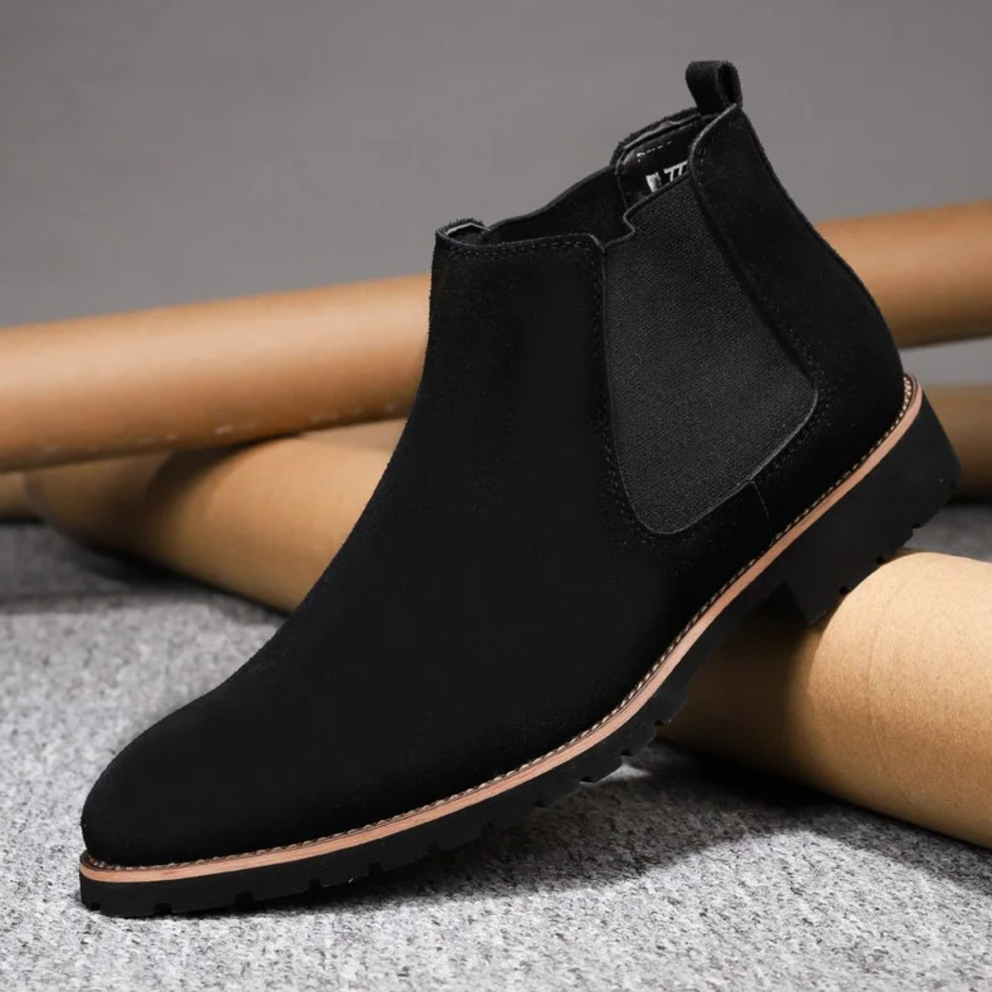 Elias | Men's Leather Chelsea Boots with Profiled Sole and Elastic Sides