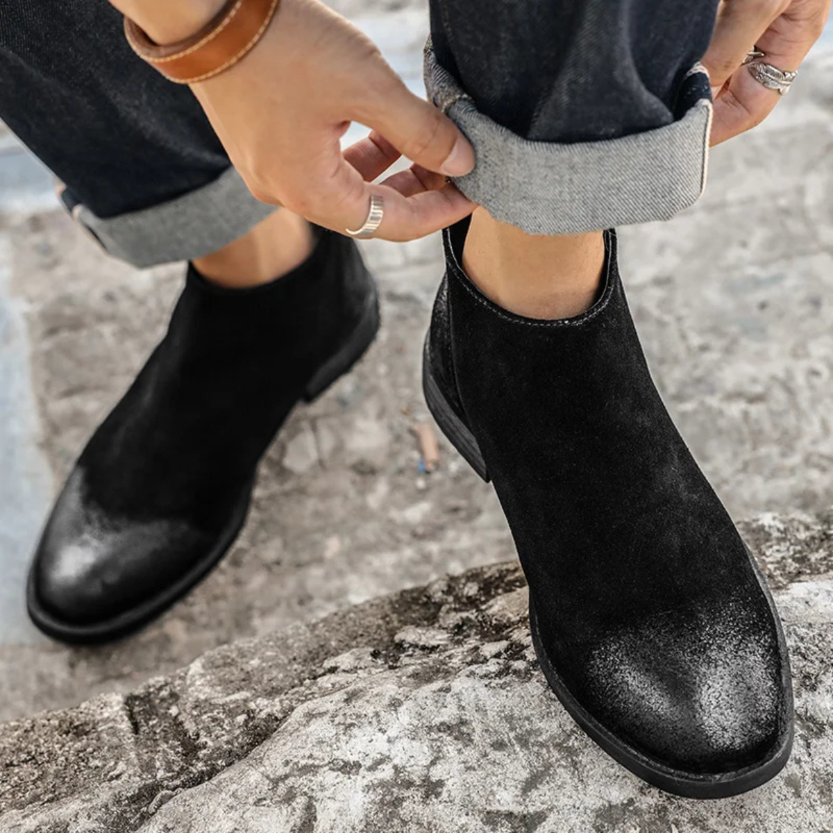 The Posillipo Men’s Vintage Cowhide Leather Suede Ankle Boots