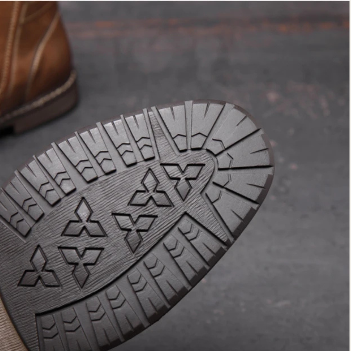 The Brescia Men’s Casual Vintage Leather Ankle Boots