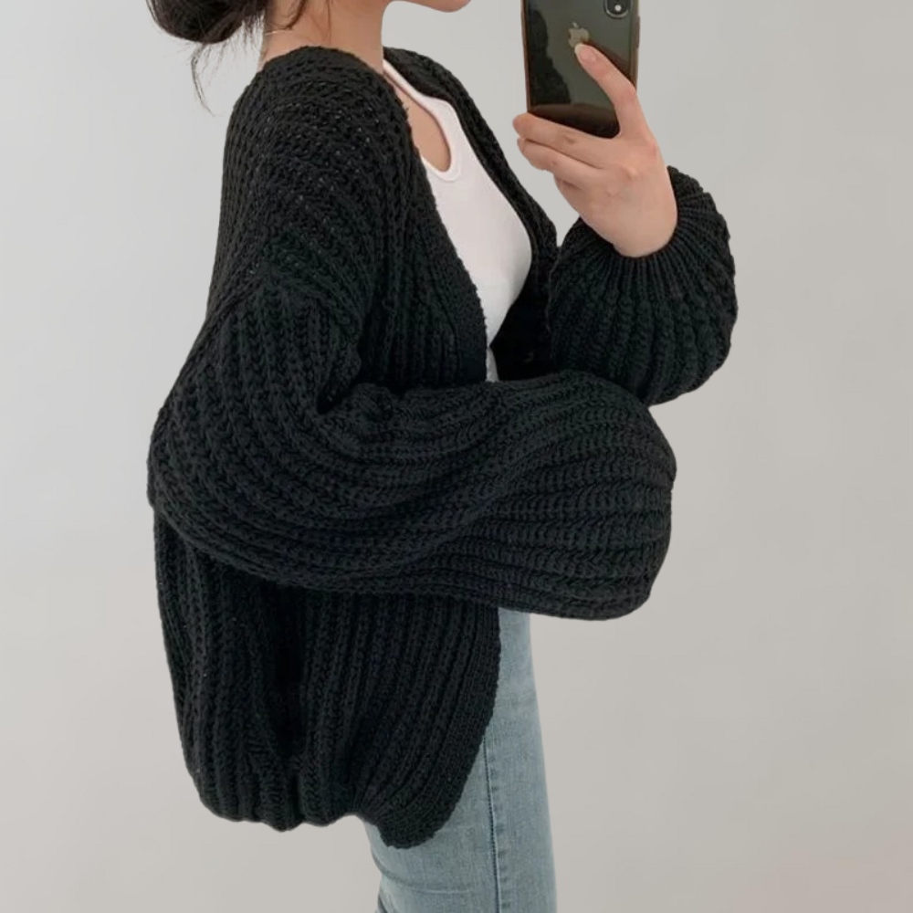 Augusta | Women's Solid Colour Chunky Knit Cardigan with Long Sleeves