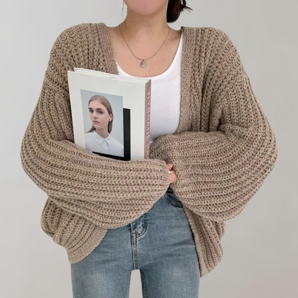 Augusta | Women's Solid Colour Chunky Knit Cardigan with Long Sleeves
