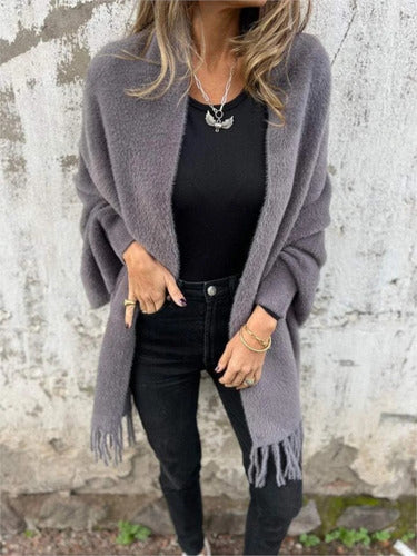 Ealdgyth | Women’s Long-Sleeved Knitted Cardigan with Fringes and Scarf
