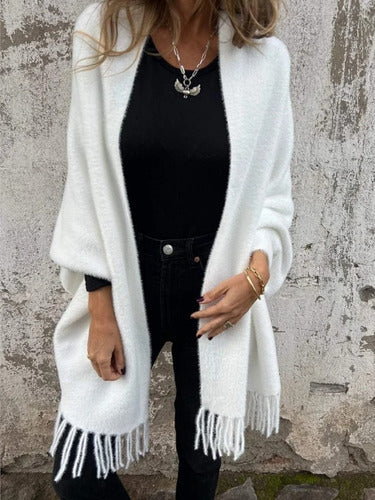 Ealdgyth | Women’s Long-Sleeved Knitted Cardigan with Fringes and Scarf