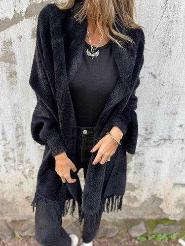 Ealdgyth | Women’s Long-Sleeved Knitted Cardigan with Fringes and Scarf