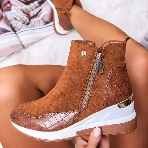 Thalira | Women's Orthopedic Wedge Heel Ankle Boots with Side Zip – Stylish Comfort for All-Day Wear
