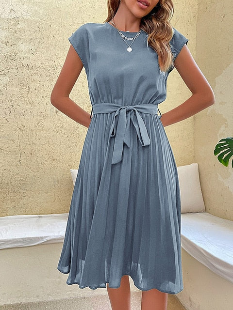 Soraya | Tie‑Waist Pleated Midi Dress – Round‑Neck Casual Elegance