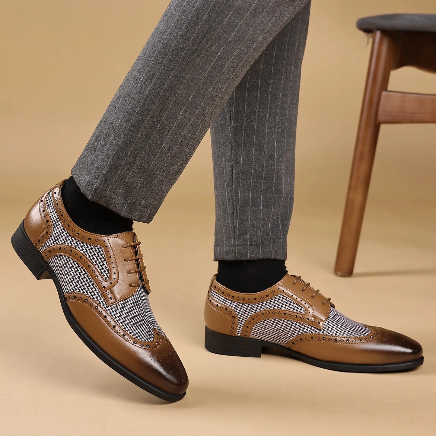 Bryan | Men’s Houndstooth Oxford Shoes | Classic Brogue Dress Style for Formal & Smart Wear