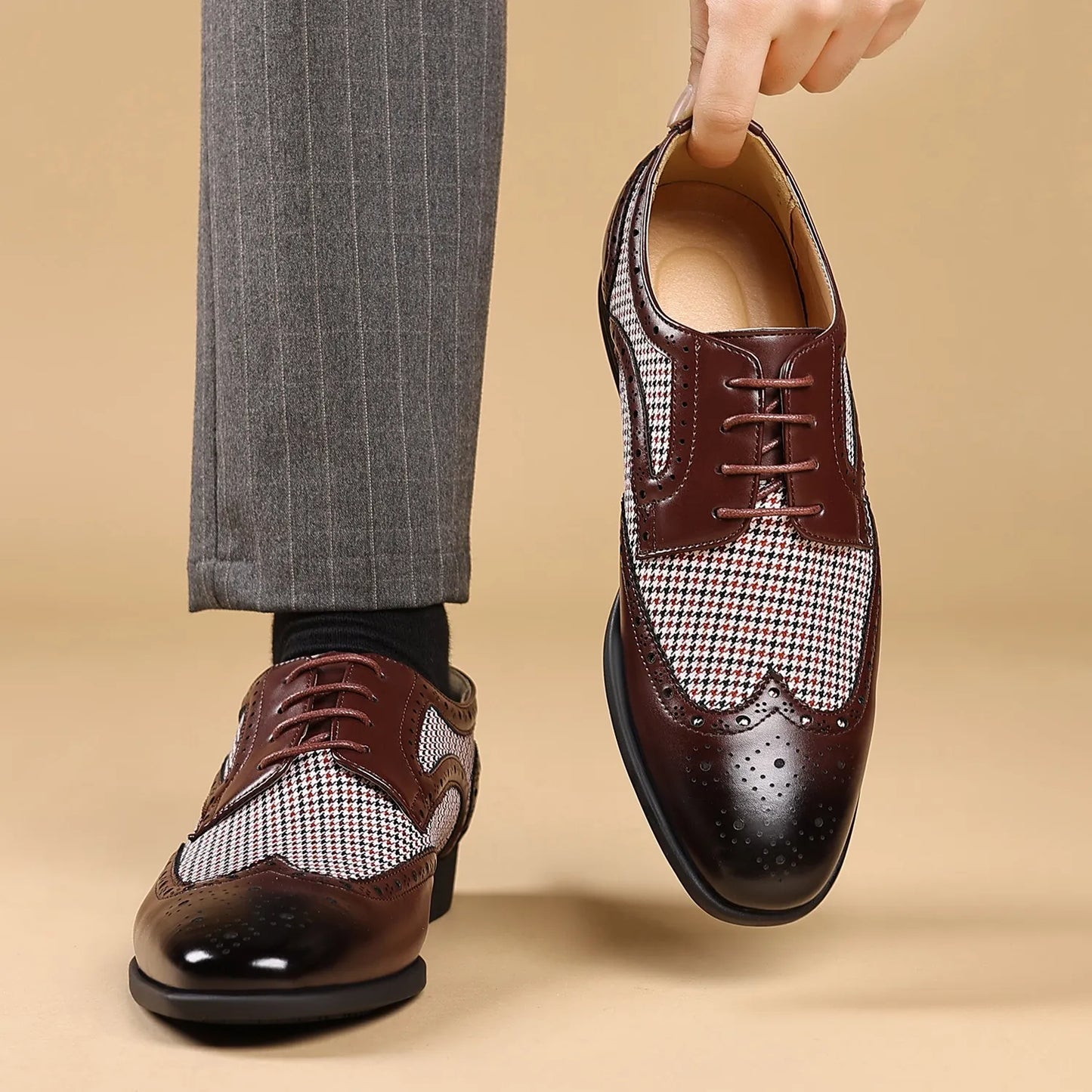 Bryan | Men’s Houndstooth Oxford Shoes | Classic Brogue Dress Style for Formal & Smart Wear