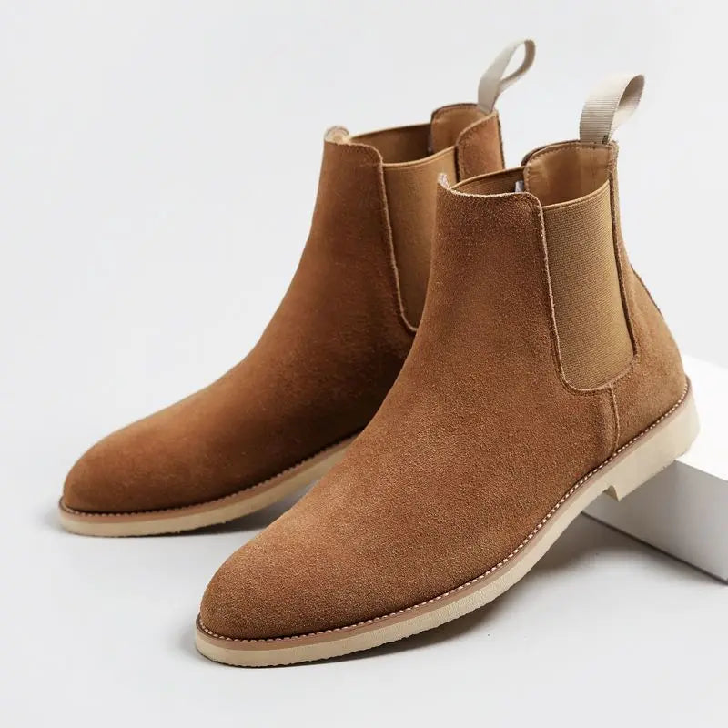 Carter | Men’s Retro Chelsea Boots with Medium-High Ankle Design | Classic Leather Style