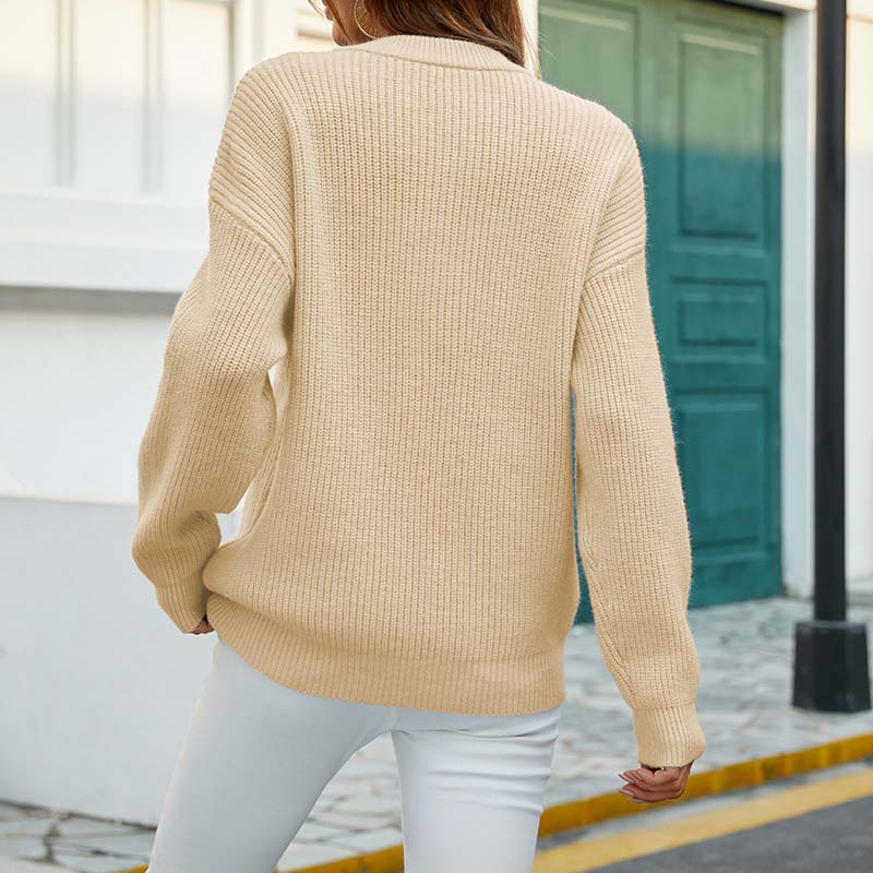 Amity | Women’s Solid Colour Round Neck Buttoned Knitted Sweater