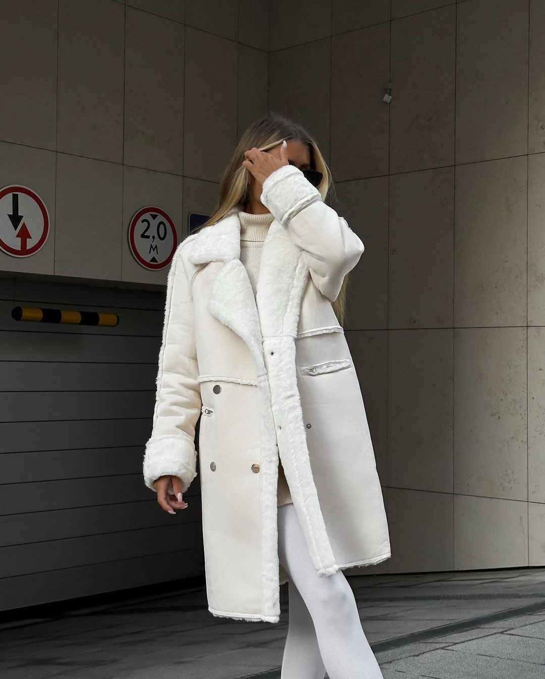 Clara | Women’s Fleece Lined Long Winter Coat with Lapel Collar