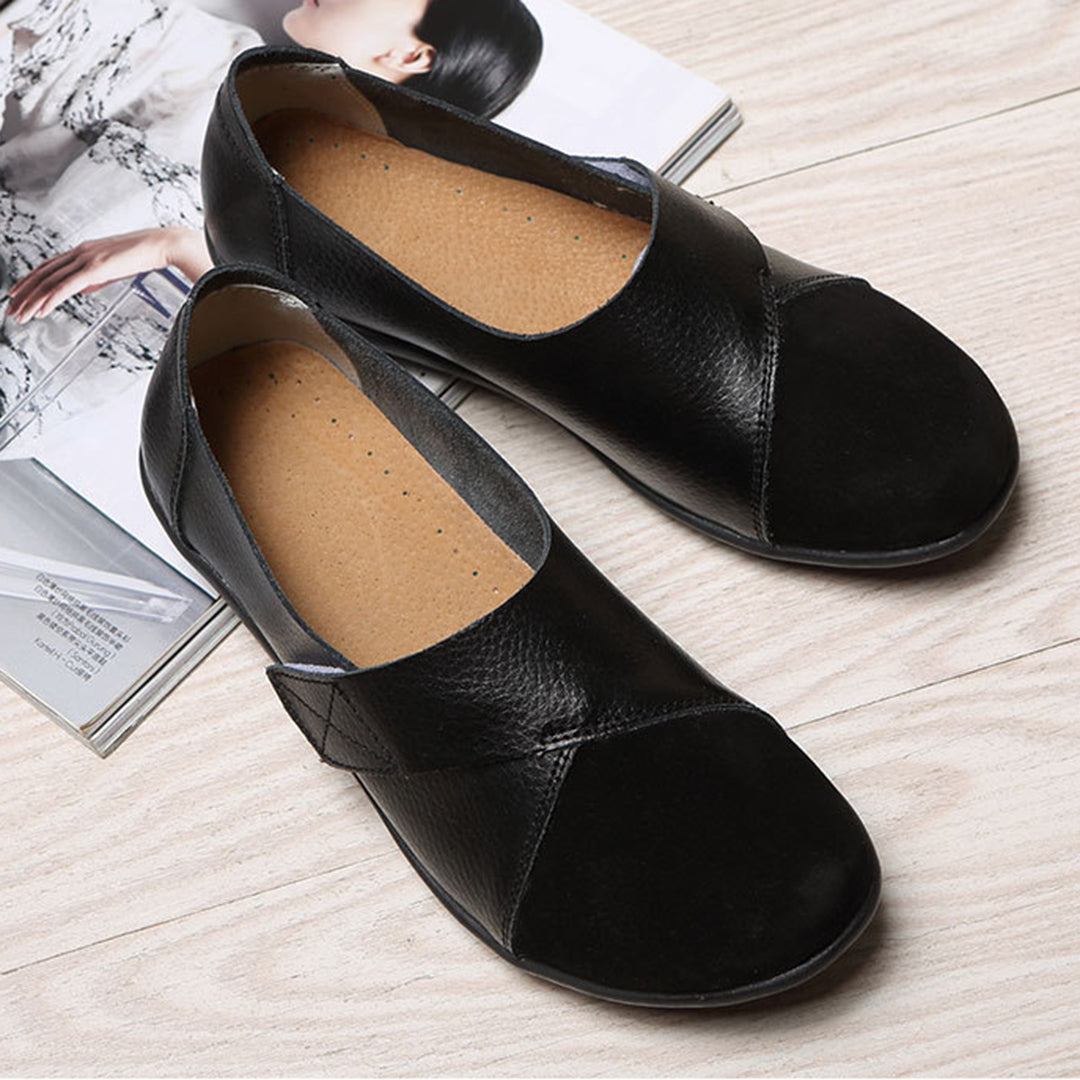 Valora | Flat Shoes with Velcro Strap for Easy Comfort