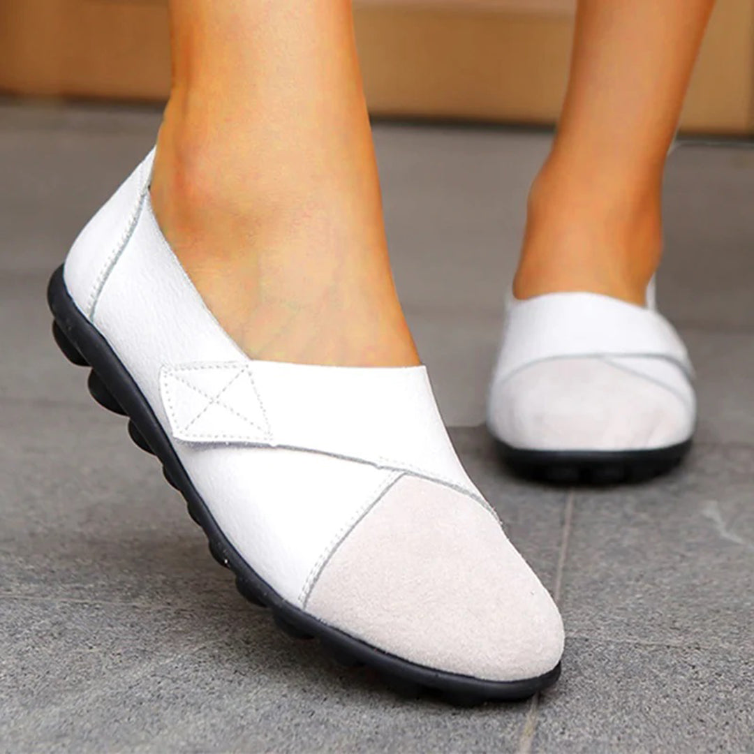 Valora | Flat Shoes with Velcro Strap for Easy Comfort
