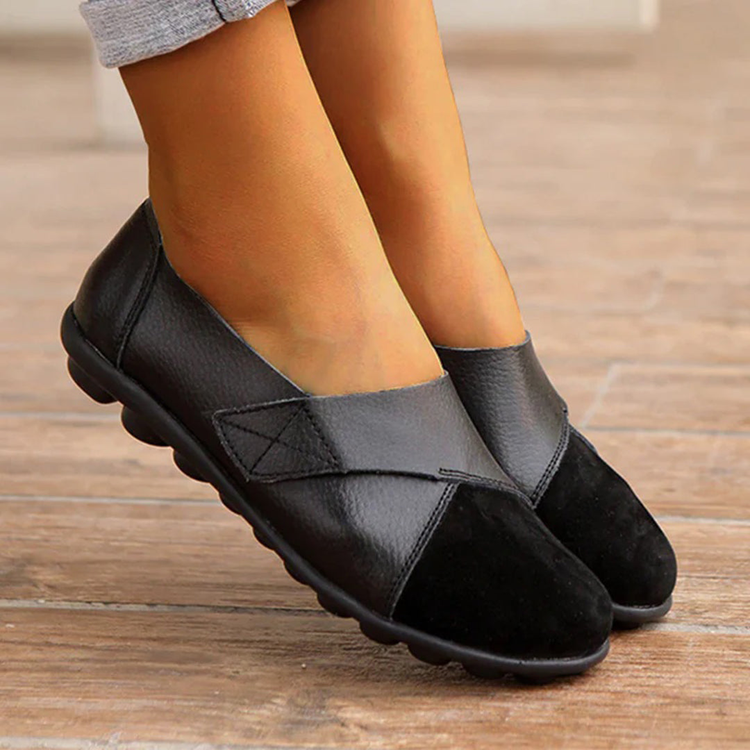 Valora | Flat Shoes with Velcro Strap for Easy Comfort