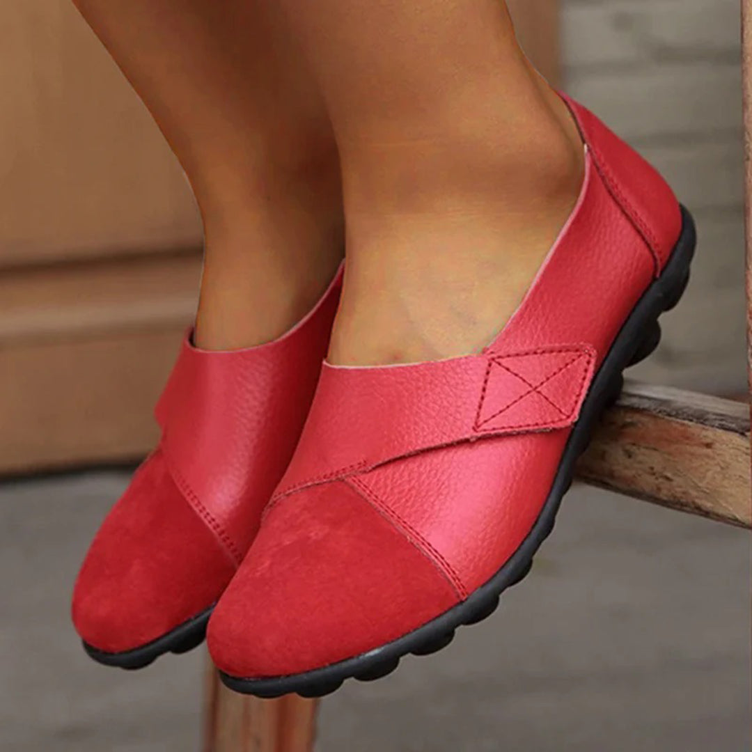 Valora | Flat Shoes with Velcro Strap for Easy Comfort