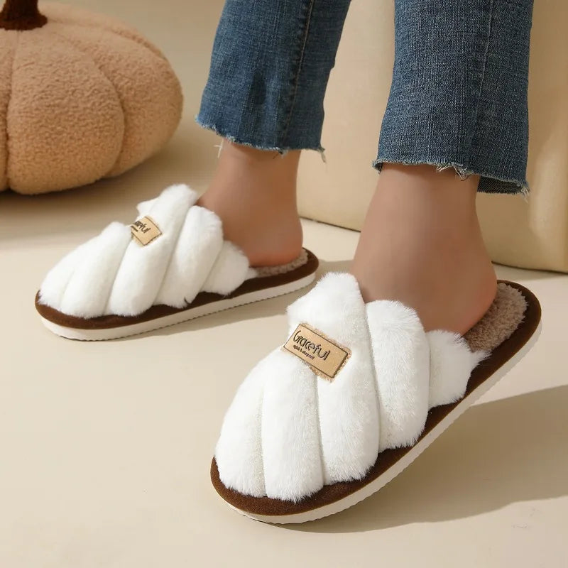 Lauren | Women’s Plush Slide Slippers with Soft Cushion & Indoor Comfort