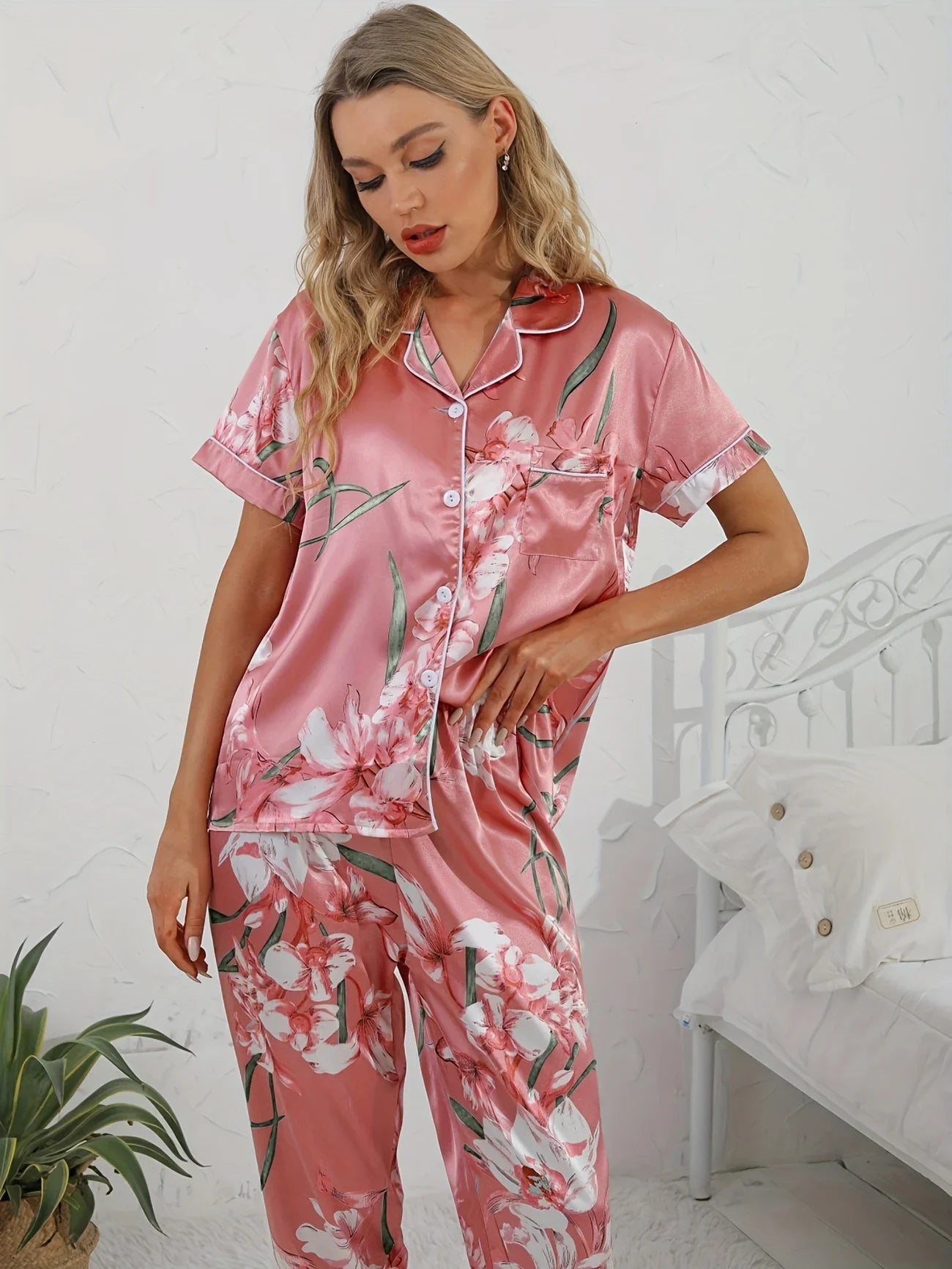 Julia | Women’s 2-Piece Pink Pyjama Set with Floral Print Shirt and Trousers