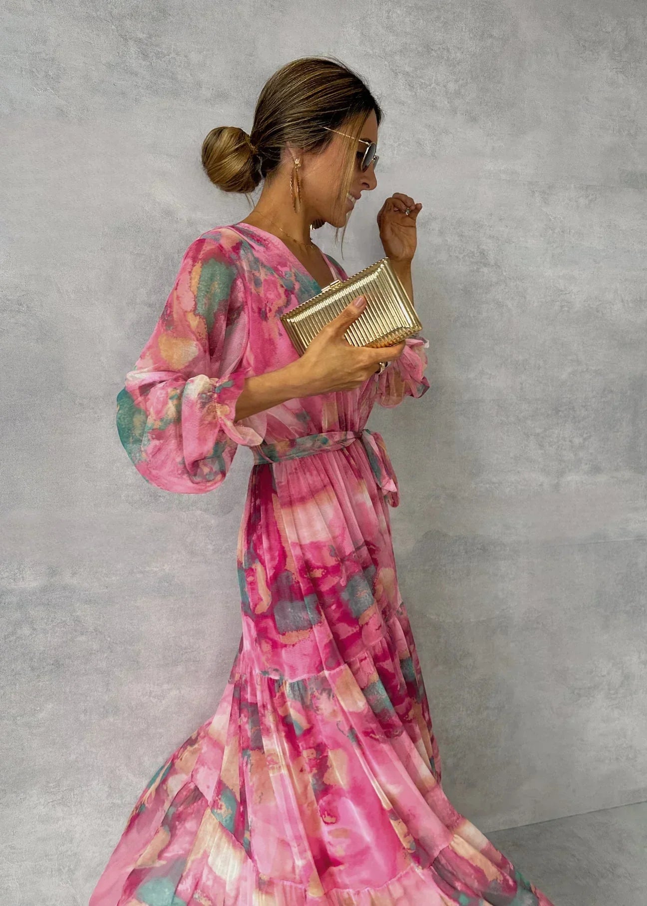 Zelira | Women’s V-Neck Tie Waist Gradient Pink Long Sleeve Summer Dress – Casual Modern Fashion