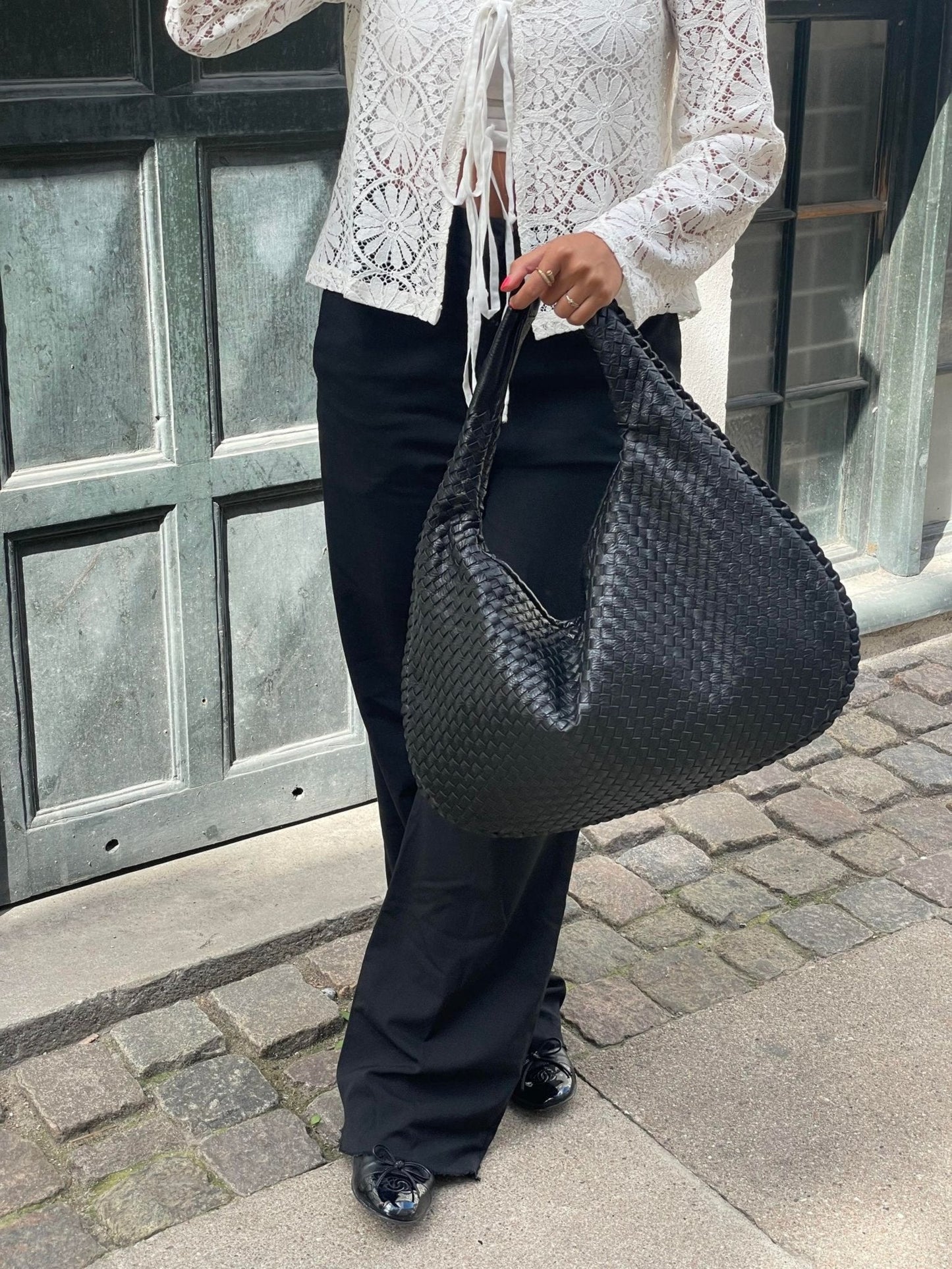 Verania | Large Women's Handbag Made from Premium Woven Material