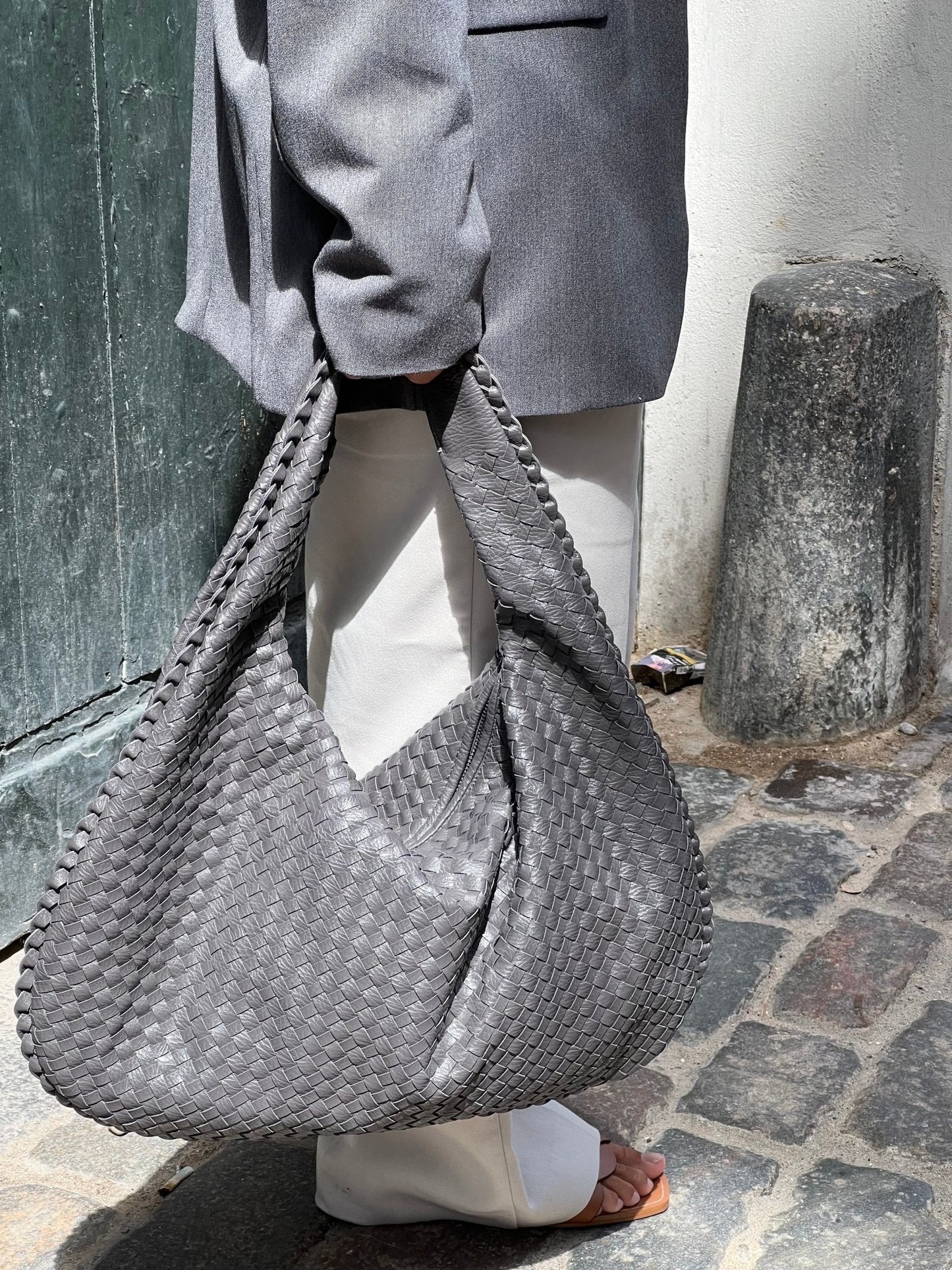 Verania | Large Women's Handbag Made from Premium Woven Material