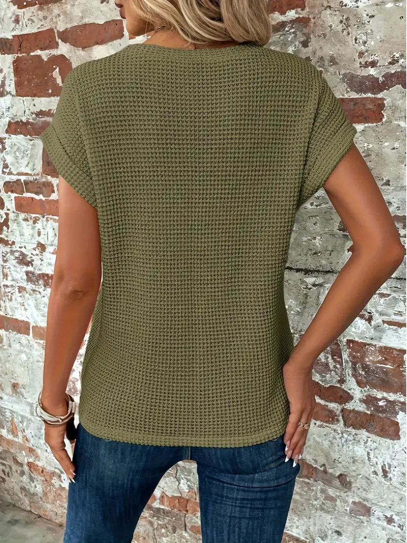 Niamh | Women's Textured Fabric Round Neck Short Sleeves Twisted Hem Summer Top