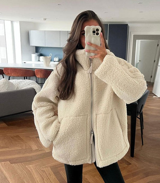 Ada | Women’s Oversized Plush Teddy Jacket with Full Zip and Stand Collar